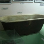 Das ist dei Badewanne vom französischen General Henri Navarre