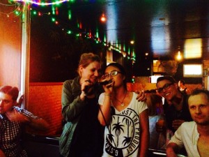 Ya beim Karaoke