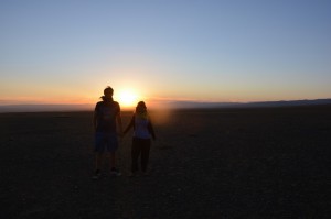 Auch ohne Rennen schön: Der Sonnenuntergang  über der Steppe