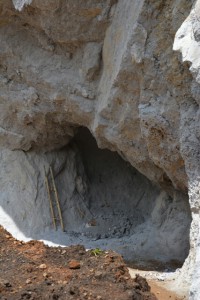 In dieser lebensgefährlichen Höhle schufftet Johannes